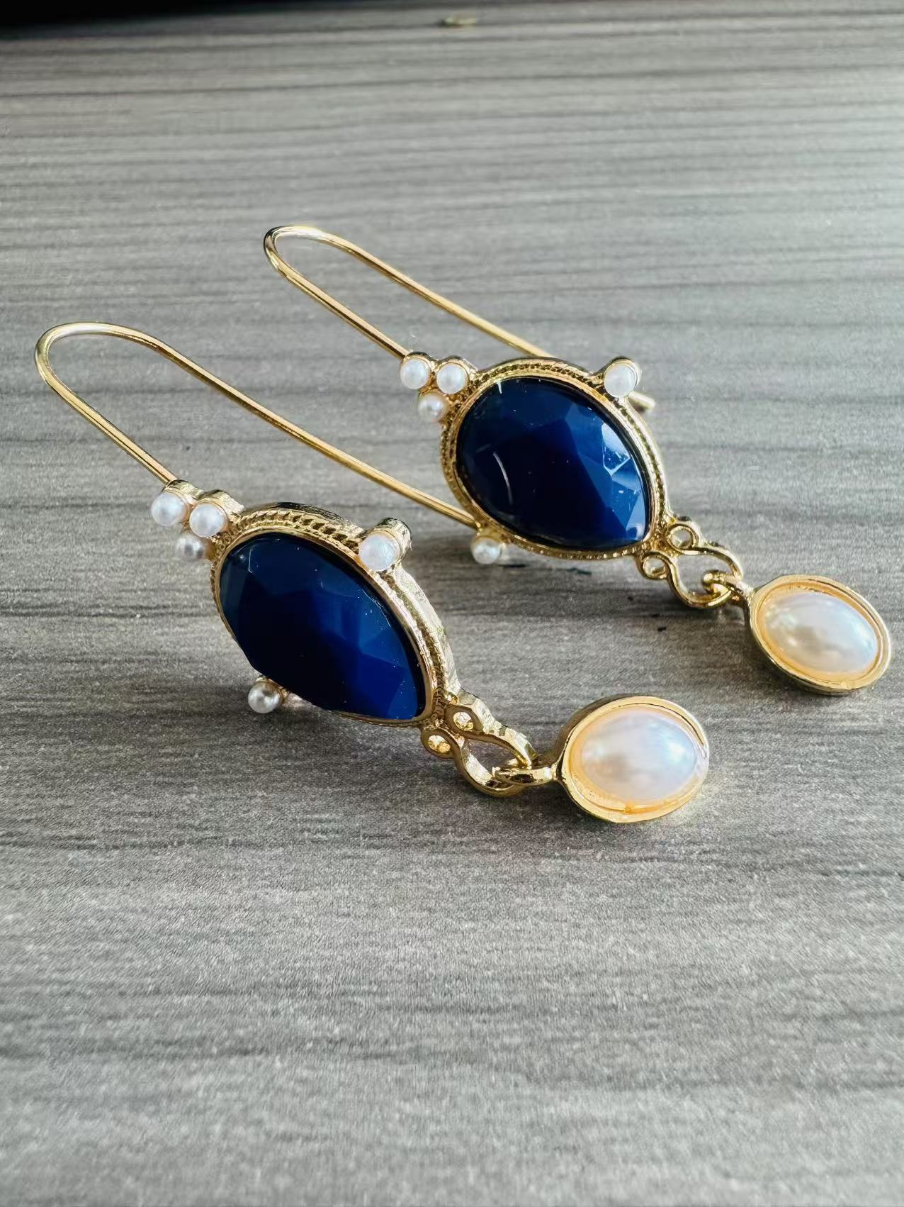 Pearl Pendant Inlaid Gemstone Earrings Original