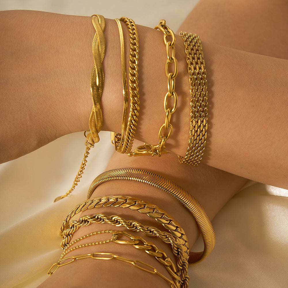Elegant Stainless Steel Ornament Bracelet for Women Stylish & Durable Fashion Jewelry